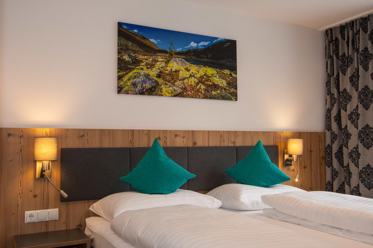 Hotel Haus Sattelblick Sankt Anton am Arlberg Exterior foto