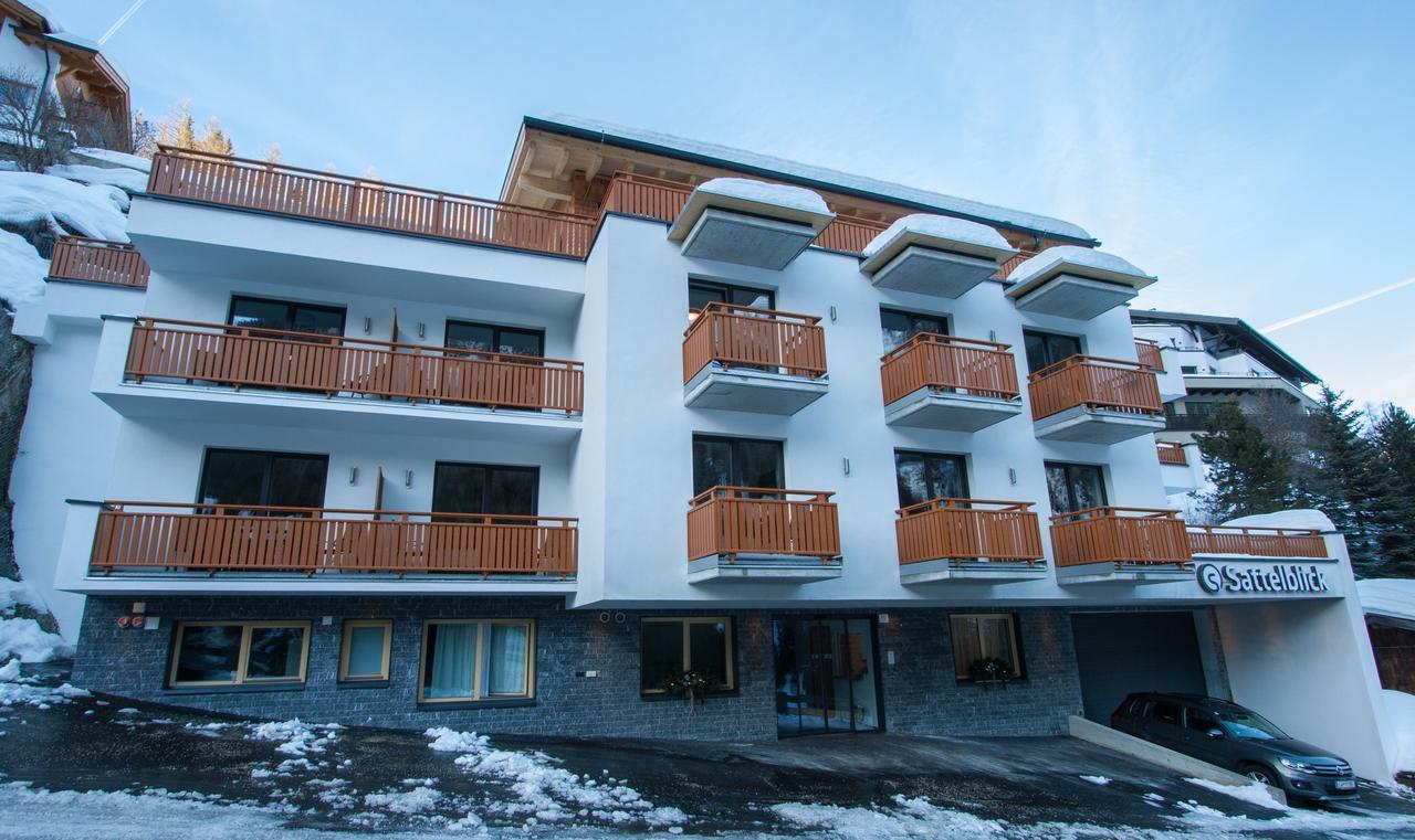 Hotel Haus Sattelblick Sankt Anton am Arlberg Exterior foto