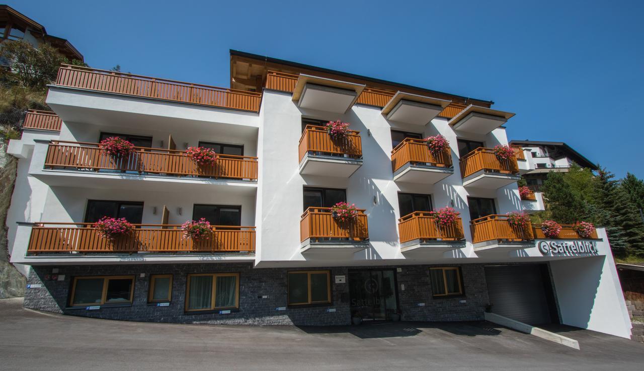 Hotel Haus Sattelblick Sankt Anton am Arlberg Exterior foto