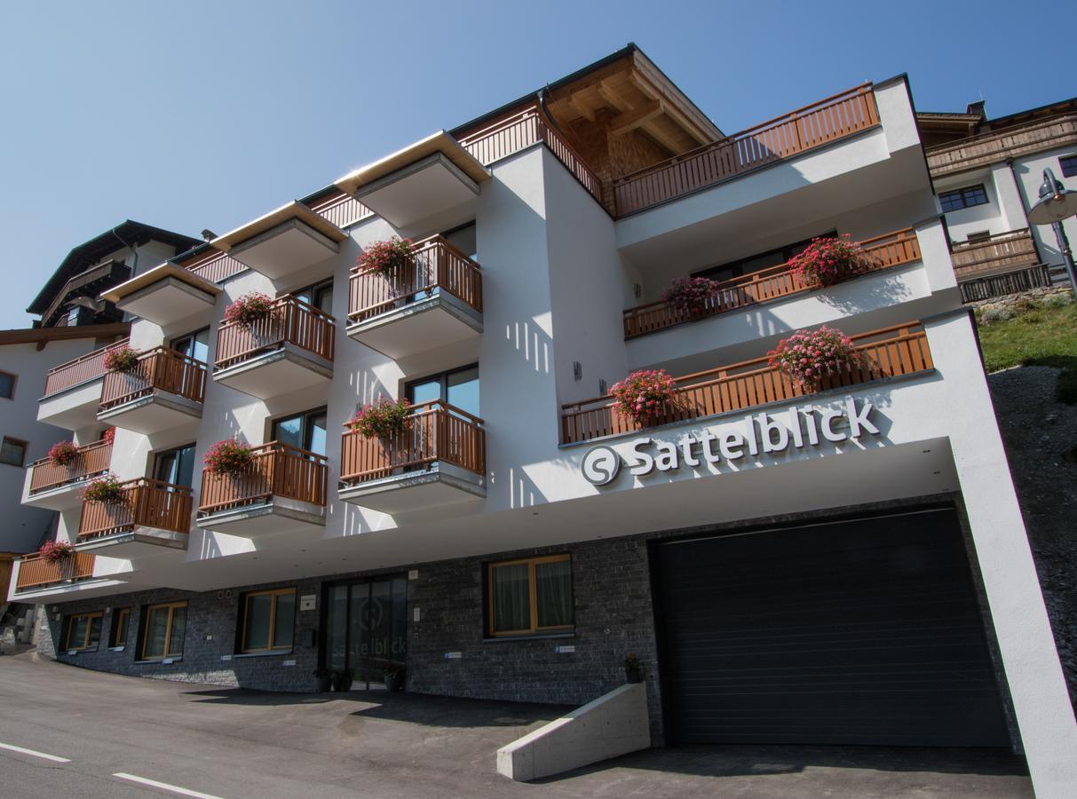 Hotel Haus Sattelblick Sankt Anton am Arlberg Exterior foto